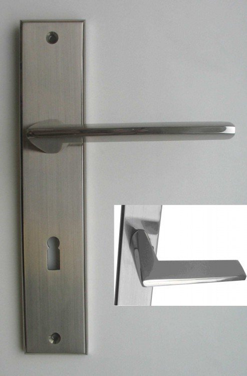 Kování interiérové MAJA klika/klika 72 mm klíč nikl-satin ONS - Kliky, okenní a dveřní kování, panty Kování dveřní Kování dveřní mezip. chrom, nikl, nerez